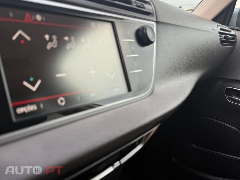 Citroen C4 SpaceTourer 1.5 BlueHDi Shine EAT8