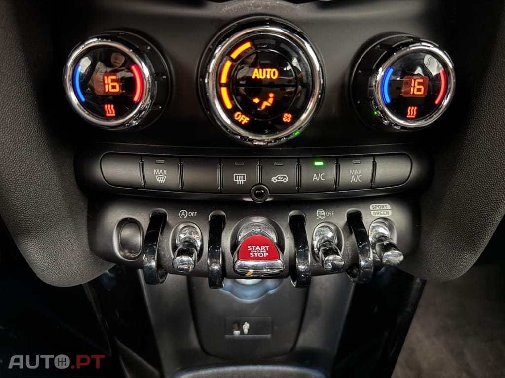 MINI Cooper Cooper Auto