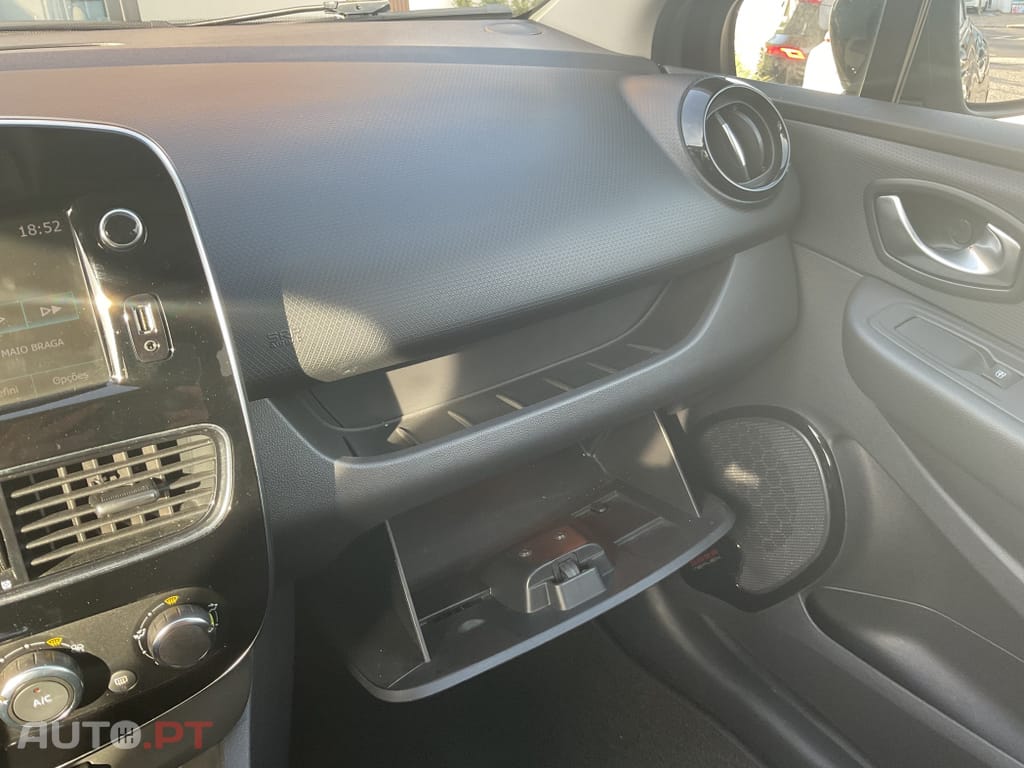 Renault Clio Sport Tourer 0.9 TCe Limited