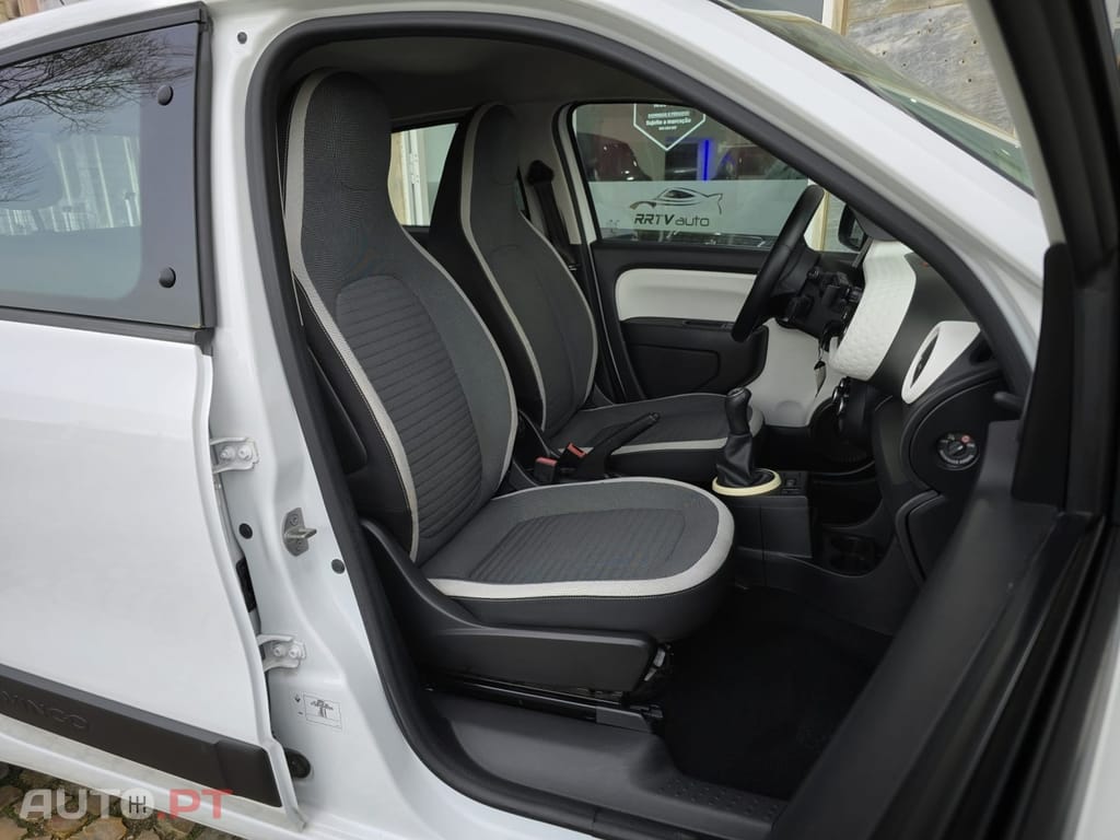 Renault Twingo SCe 70 S&S Cosmic