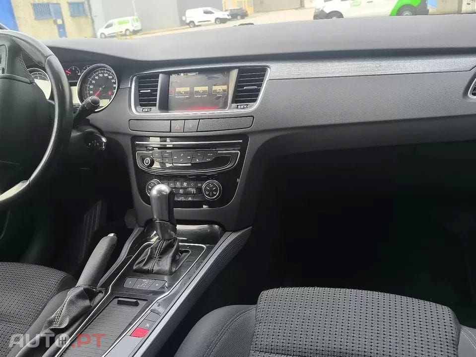 Peugeot 508 SW 1.6 BlueHDi Active EAT6