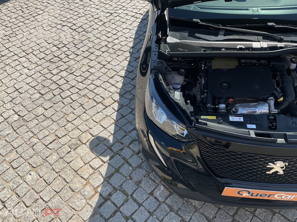 Peugeot 2008 1.5 BlueHDi Active