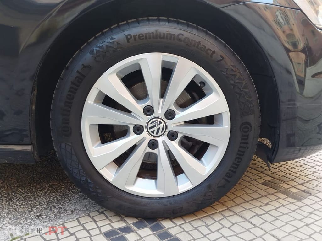 Volkswagen Golf 1.0 TSI Confortline