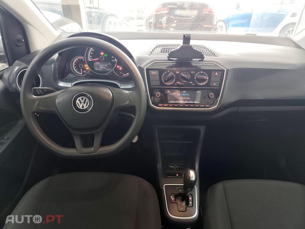 Volkswagen Up! 1.0 BMT Move Auto