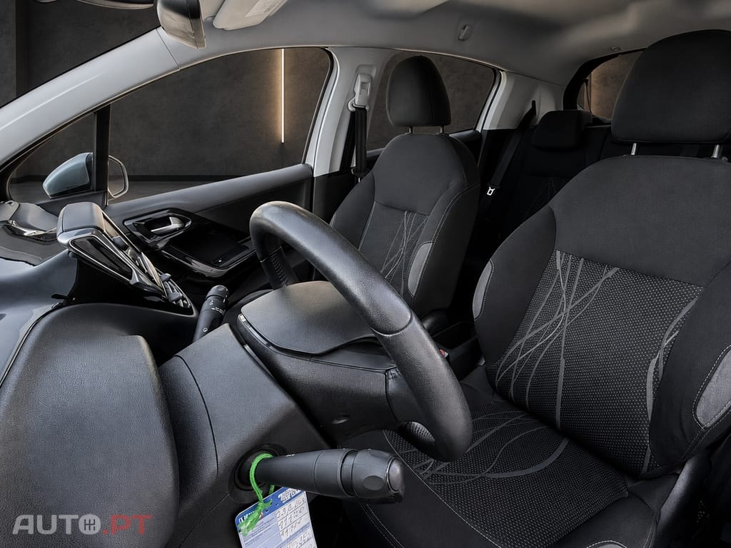 Peugeot 208 1.2 PureTech Active