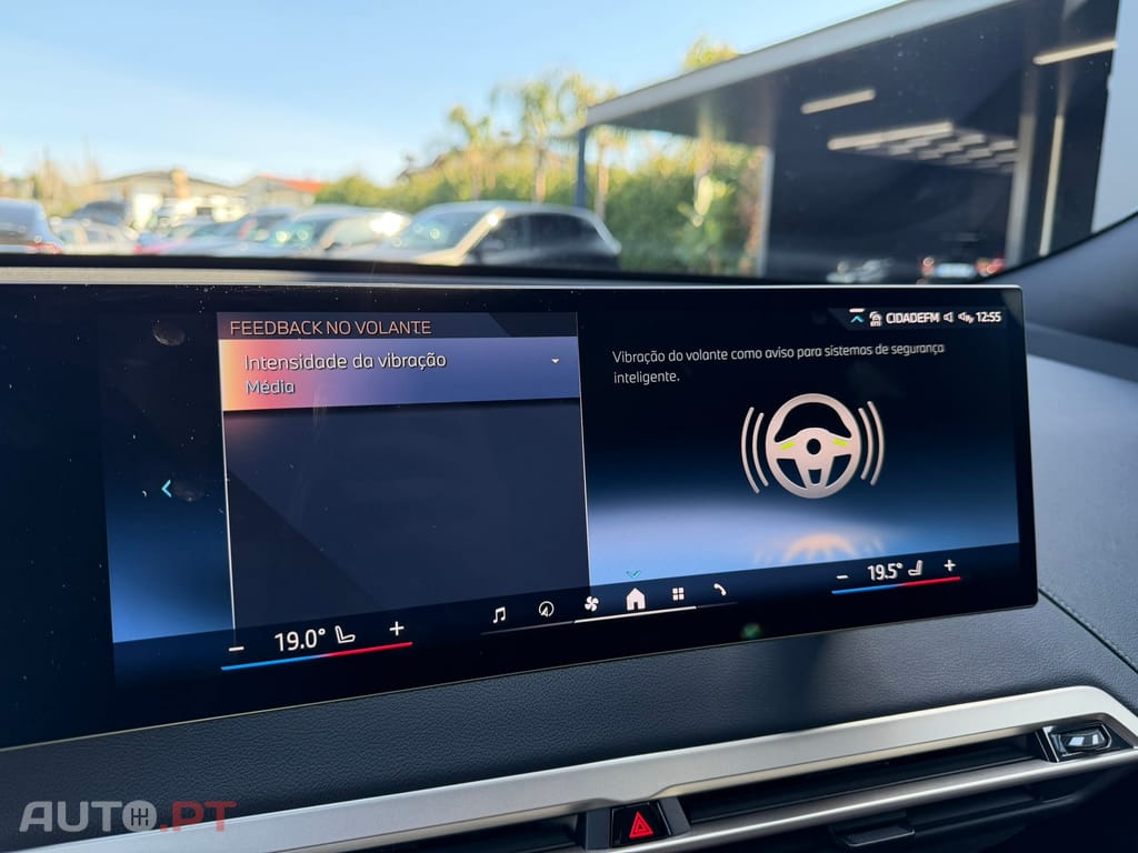 BMW iX xDrive 40 Pack Desportivo