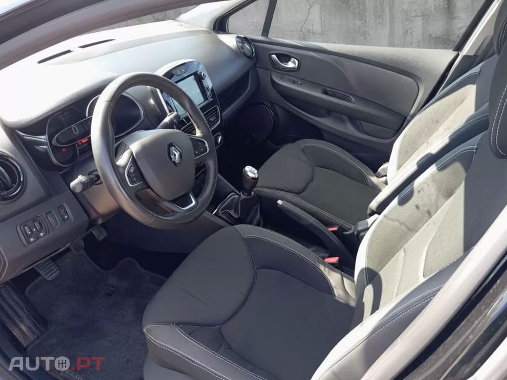 Renault Clio Sport Tourer 1.5 dCi Limited