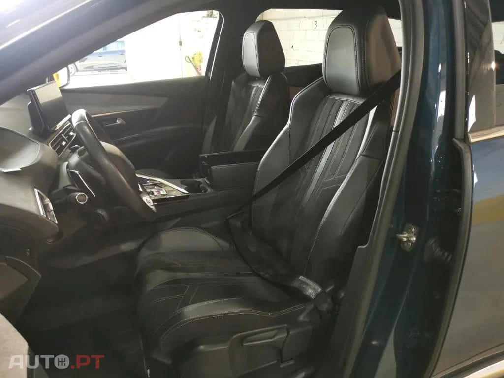 Peugeot 3008 1.5 BlueHDi GT EAT8