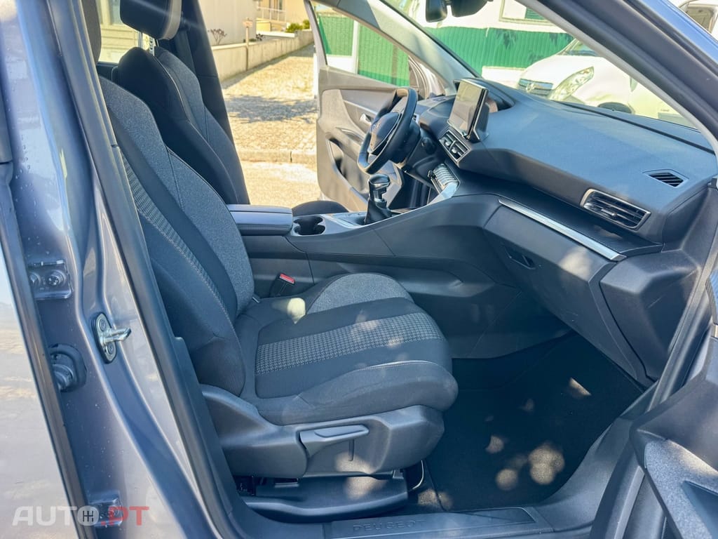 Peugeot 5008 1.5 BlueHDi Active Pack