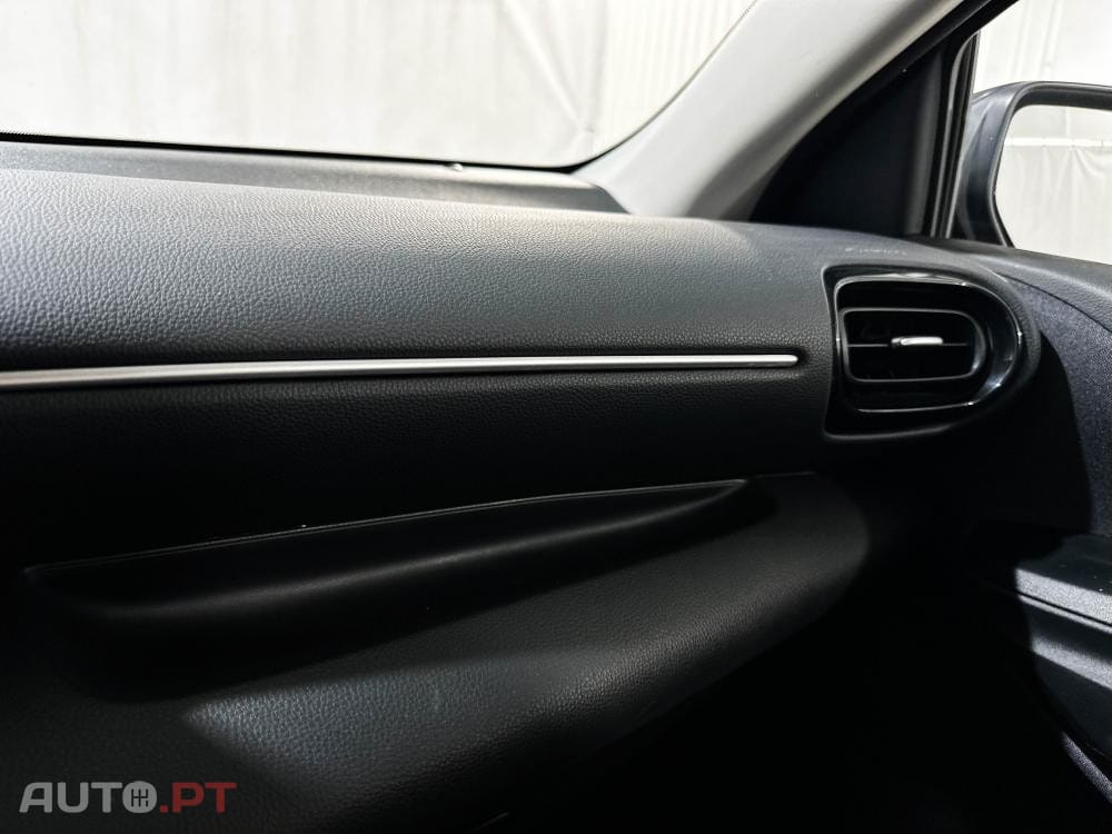 Toyota Yaris Dynamic Edition