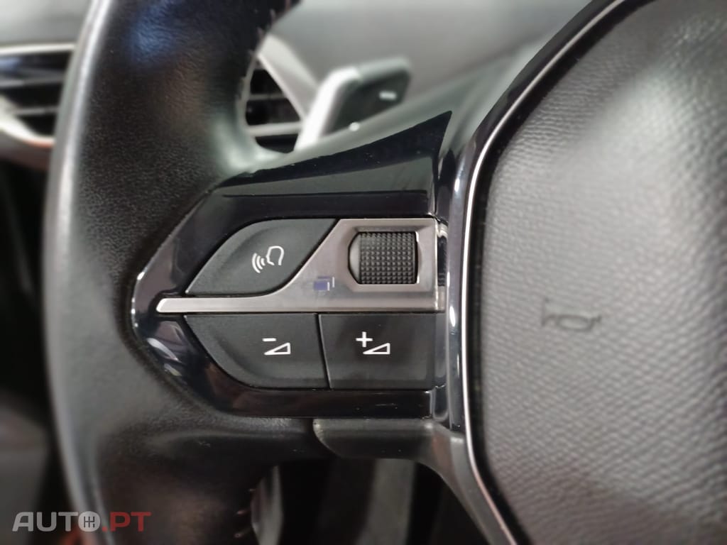 Peugeot 5008 1.5 BlueHDi Allure Pack EAT8