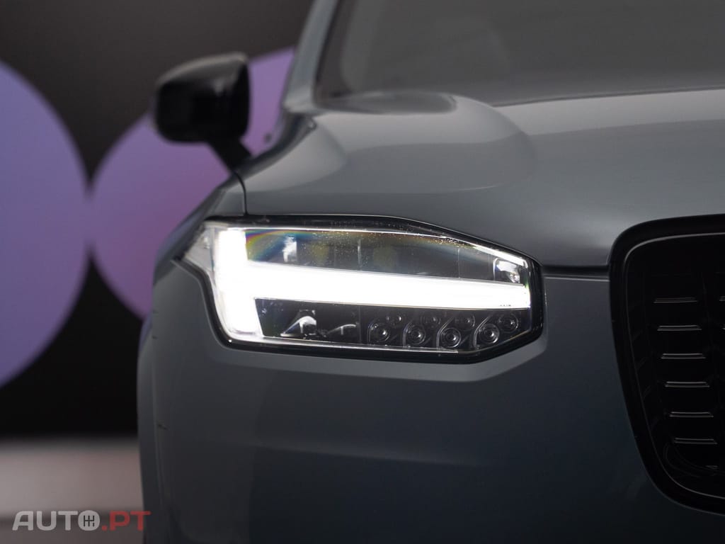 Volvo XC90 2.0 T8 PHEV R-Design AWD