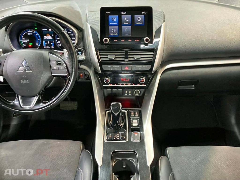 Mitsubishi Eclipse Cross PHEV MOTION AT1