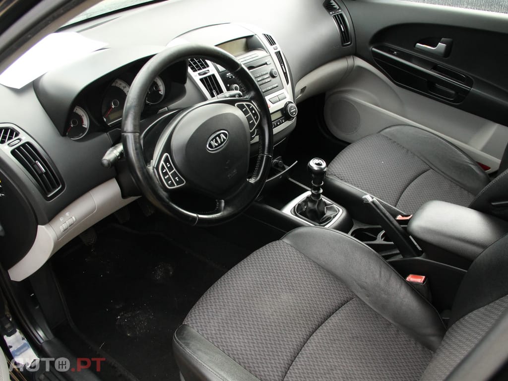 Kia Ceed SW 1.6 CRDi LX