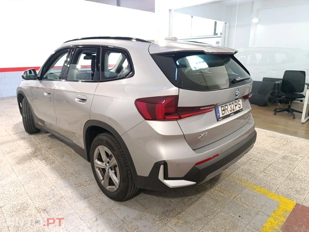 BMW X1 xDrive25e