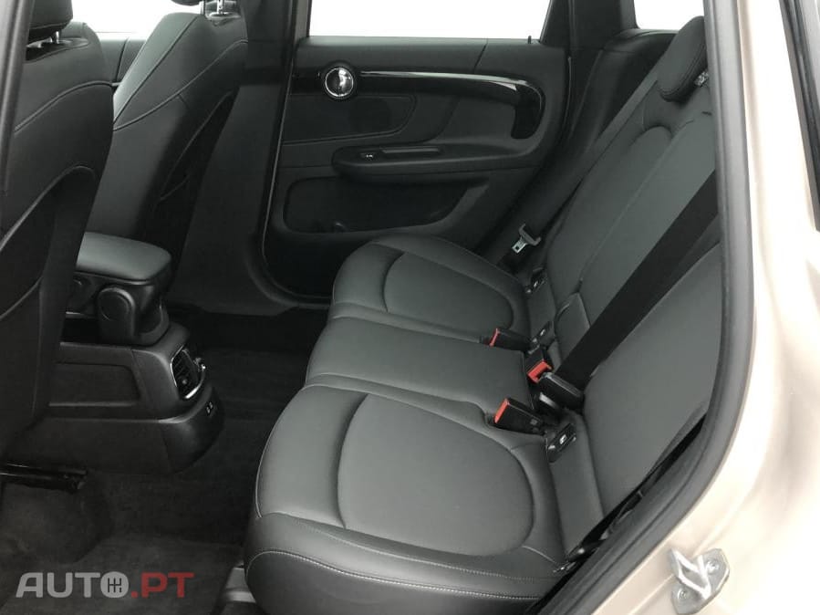 MINI Countryman Cooper Aut. Essential