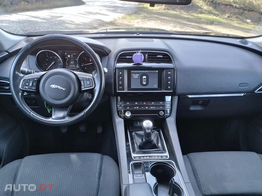 Jaguar F-Pace 2.0 i4D Prestige