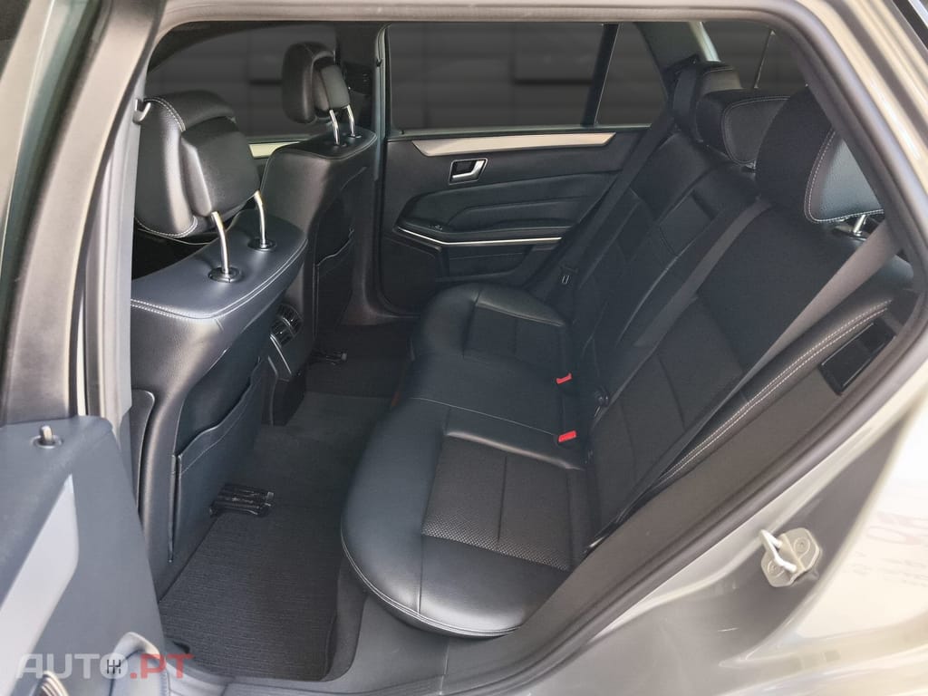 Mercedes-Benz E 300 BlueTEC Hybrid Avantgarde