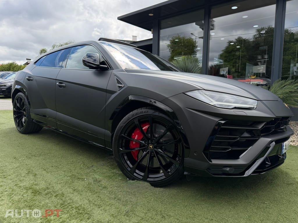 Lamborghini Urus 4.0 V8
