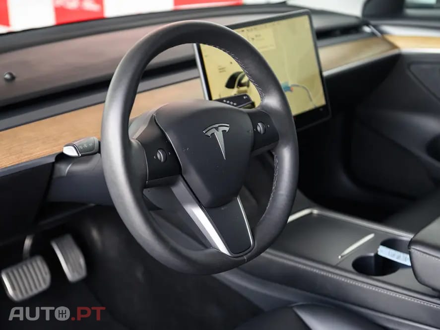 Tesla Model 3 Long Range AWD Dual Motor