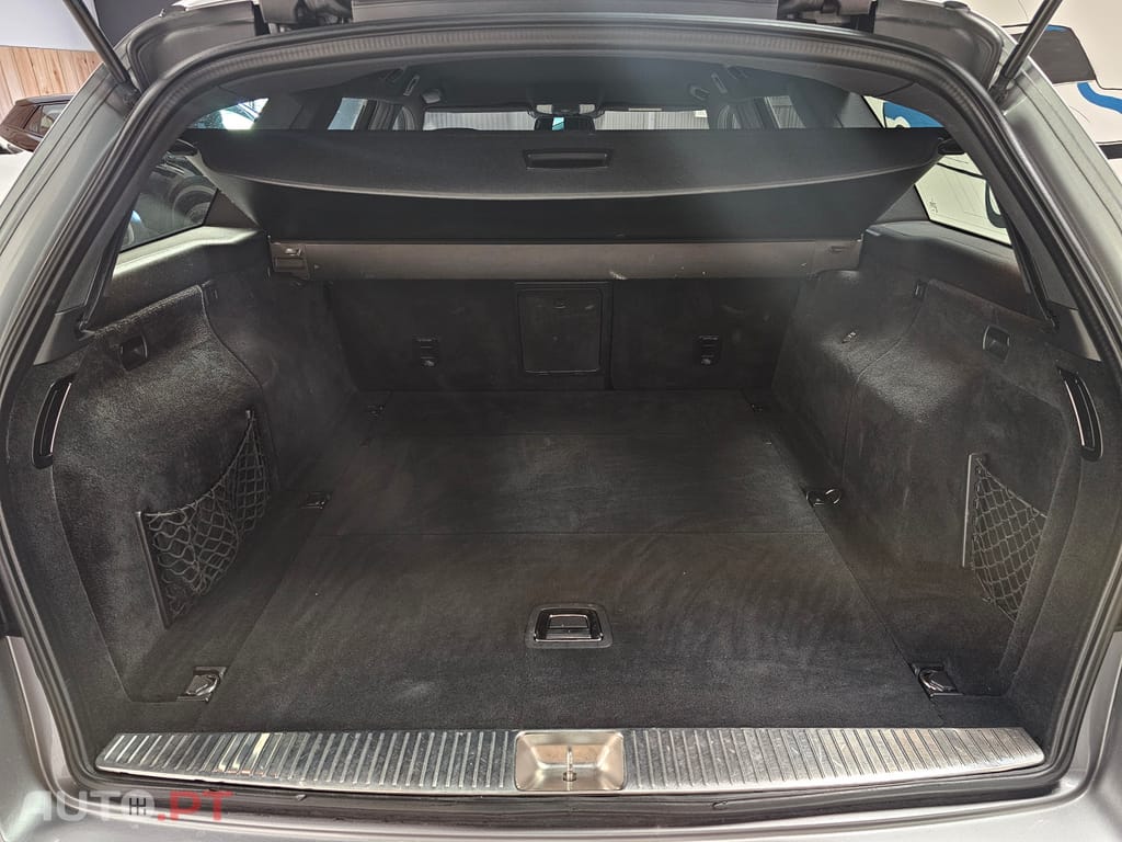 Mercedes-Benz E 200 CDi