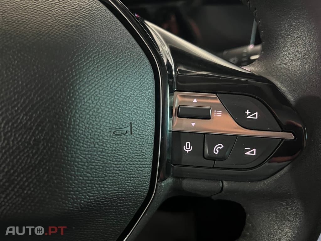 Peugeot 308 1.5 BlueHDi Allure Pack