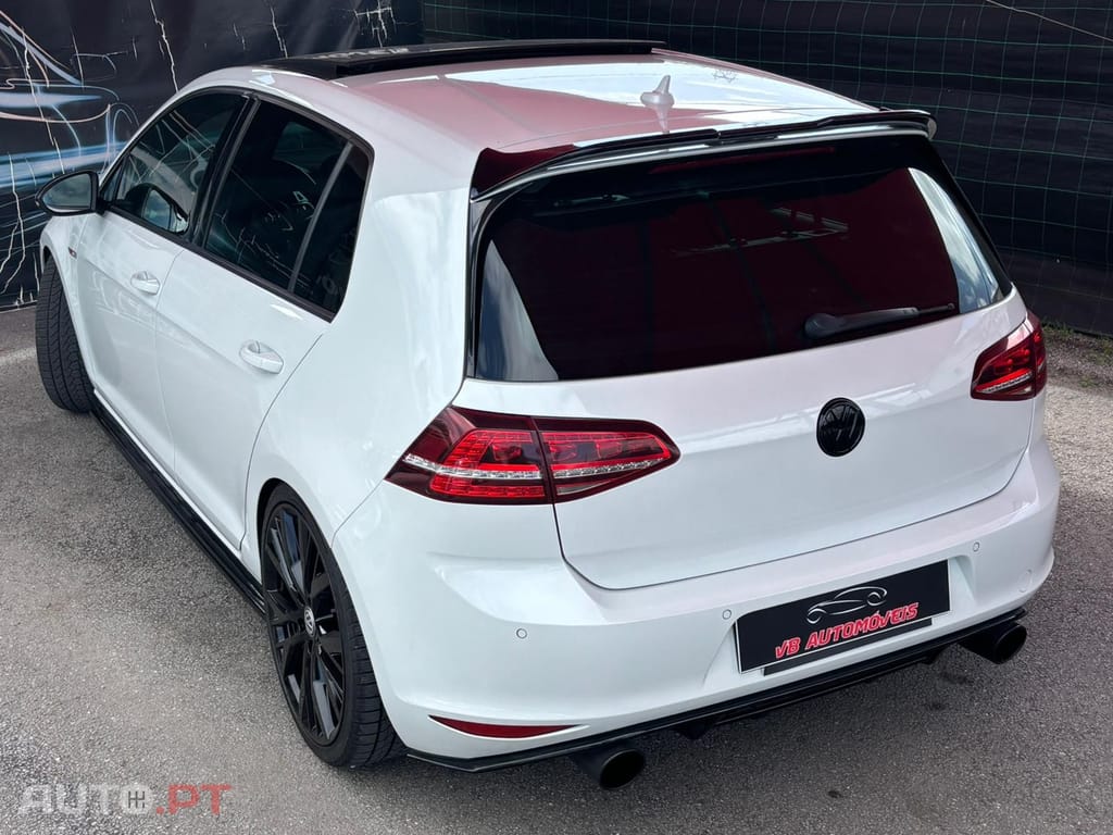 Volkswagen Golf 2.0 TSi GTi DSG Performance