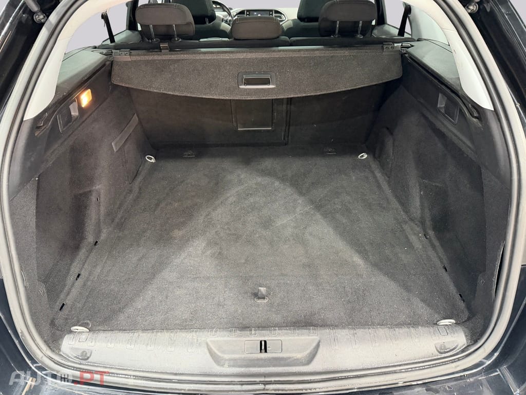 Peugeot 308 SW 1.2 PureTech Style
