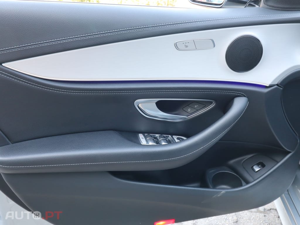 Mercedes-Benz E 300 Bluetec Hybrid Avantgarde