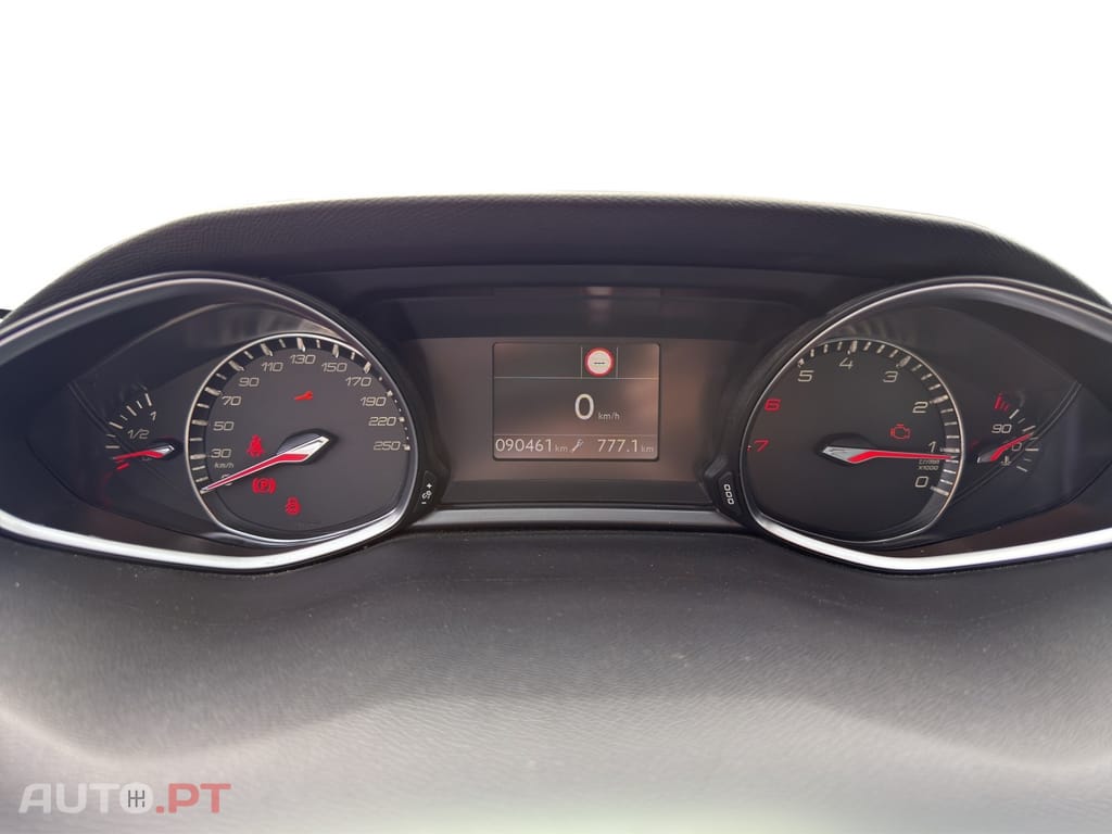 Peugeot 308 1.2 PureTech Business Line