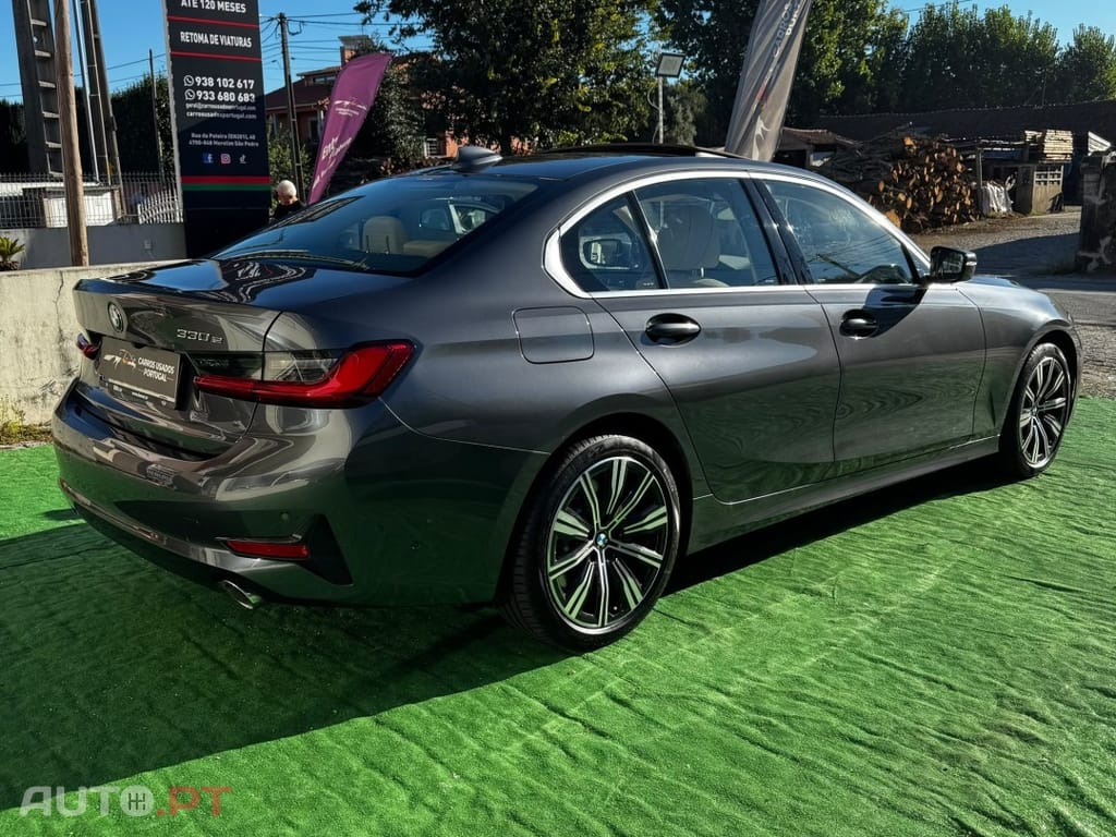 BMW 330 e Line Sport Auto