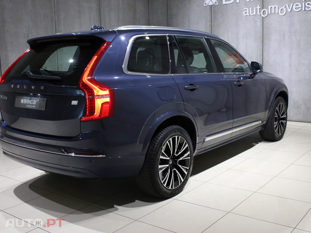 Volvo XC90 2.0 T8 PHEV Core AWD