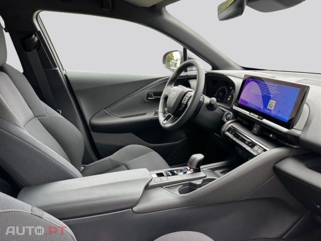 Toyota C-HR I.V.A DEDUTIVEL 1.8 Hybrid Team 