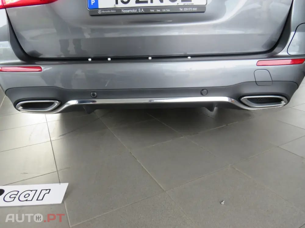 Mercedes-Benz E 300 de AMG Line