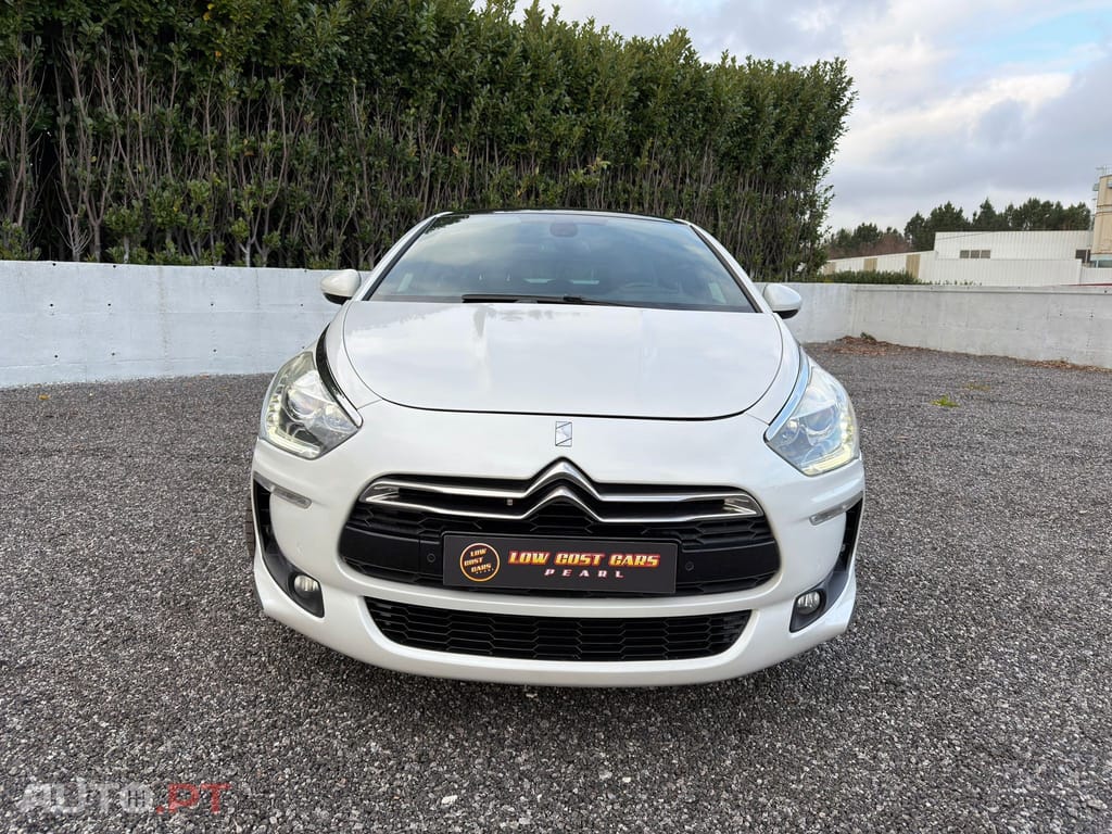 Citroen DS5 2.0 HDi Hybrid4 Sport Chic CMP6