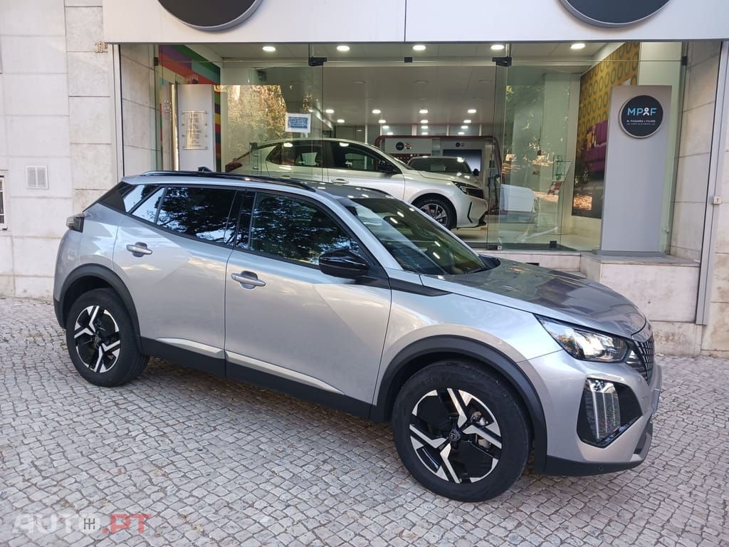 Peugeot 2008 1.2 Hybrid Allure e-DCS6