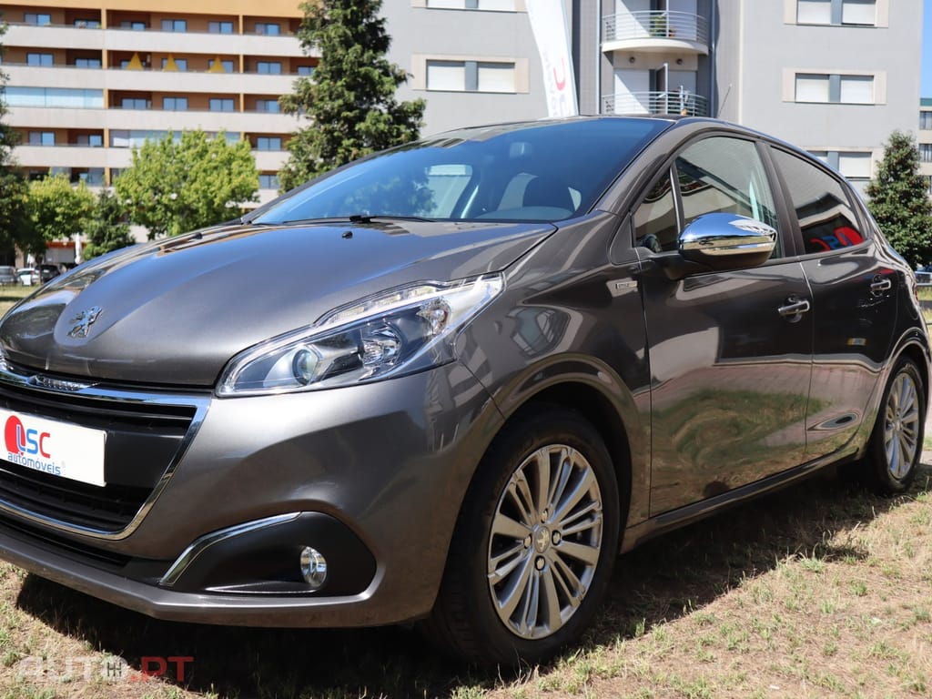 Peugeot 208 1.2 PureTech Style