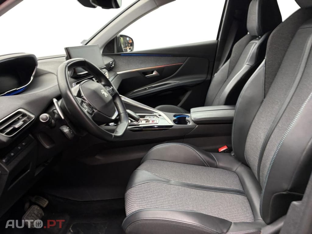 Peugeot 3008 1.6 Hybrid Allure Pack e-EAT8