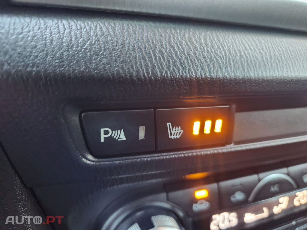 Mazda 3 1.5 Sky-D Excellence Navi