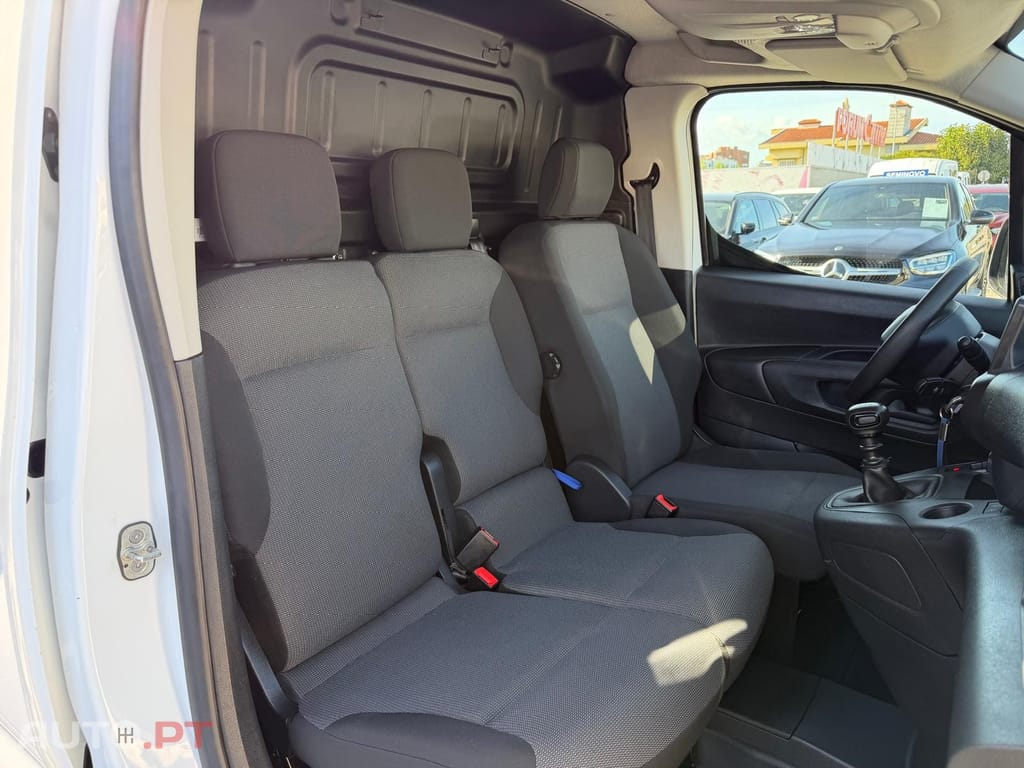 Peugeot Partner 1.5 BlueHDi M Standard