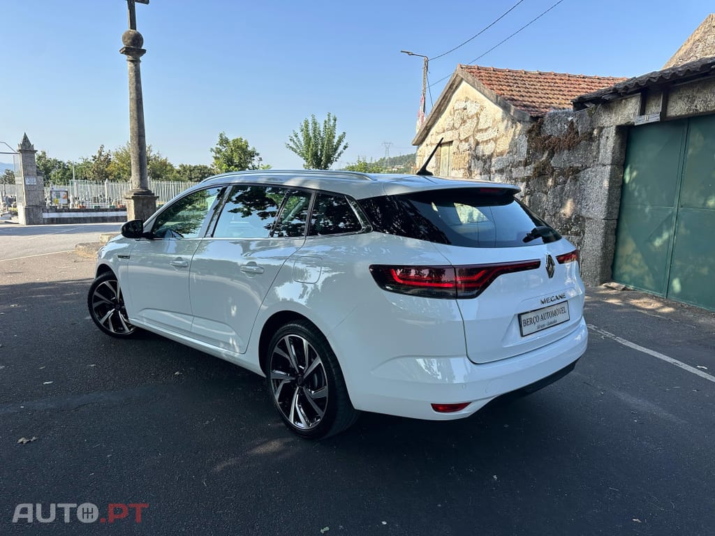 Renault Mégane Sport Tourer 1.6 E-Tech Hybrid