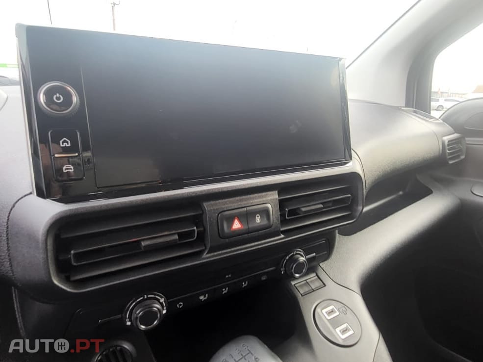 Peugeot Partner 1.5 BlueHDi Pemium Longa