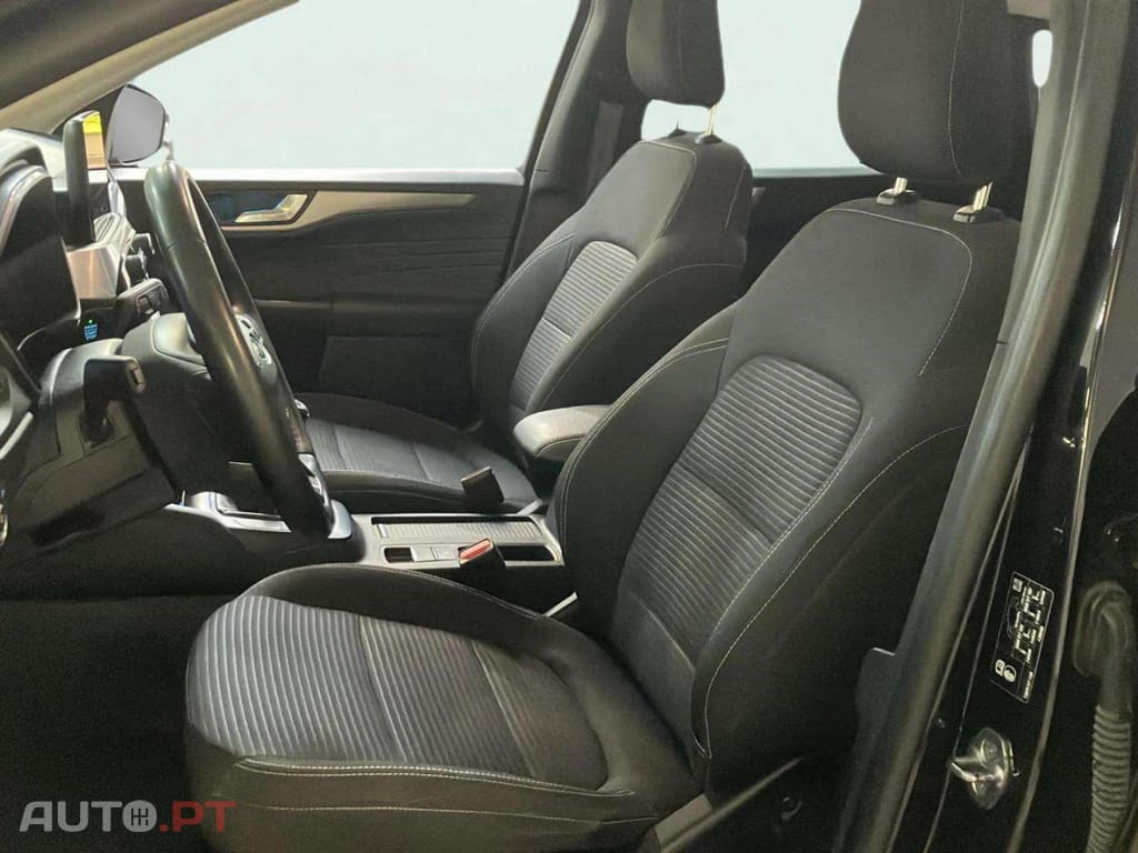 Ford Kuga 1.5 TDCi EcoBlue Titanium