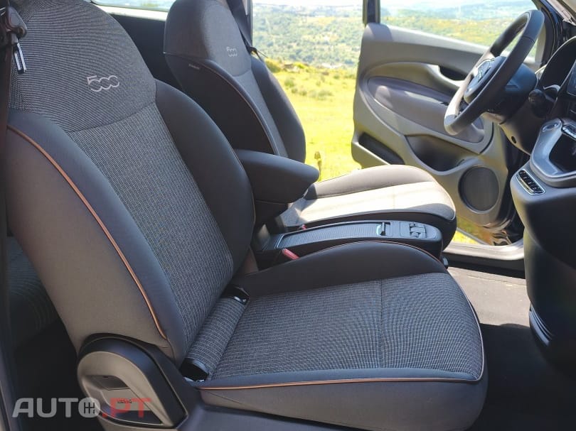 Fiat 500e 42 kWh Icon