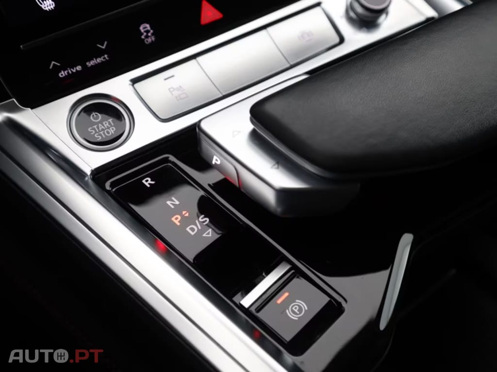 Audi Q8 E-Tron 50 Quattro S line 