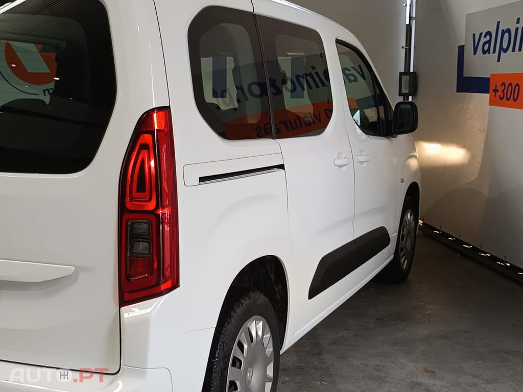 Opel Combo 1.5 CDTi L1H1 Essentia