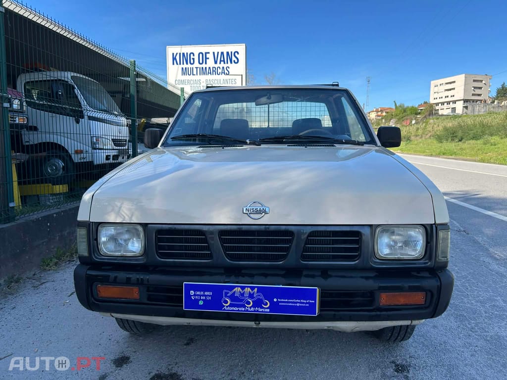 Nissan Pick Up D21 King Cab 2.5D 3Lugares