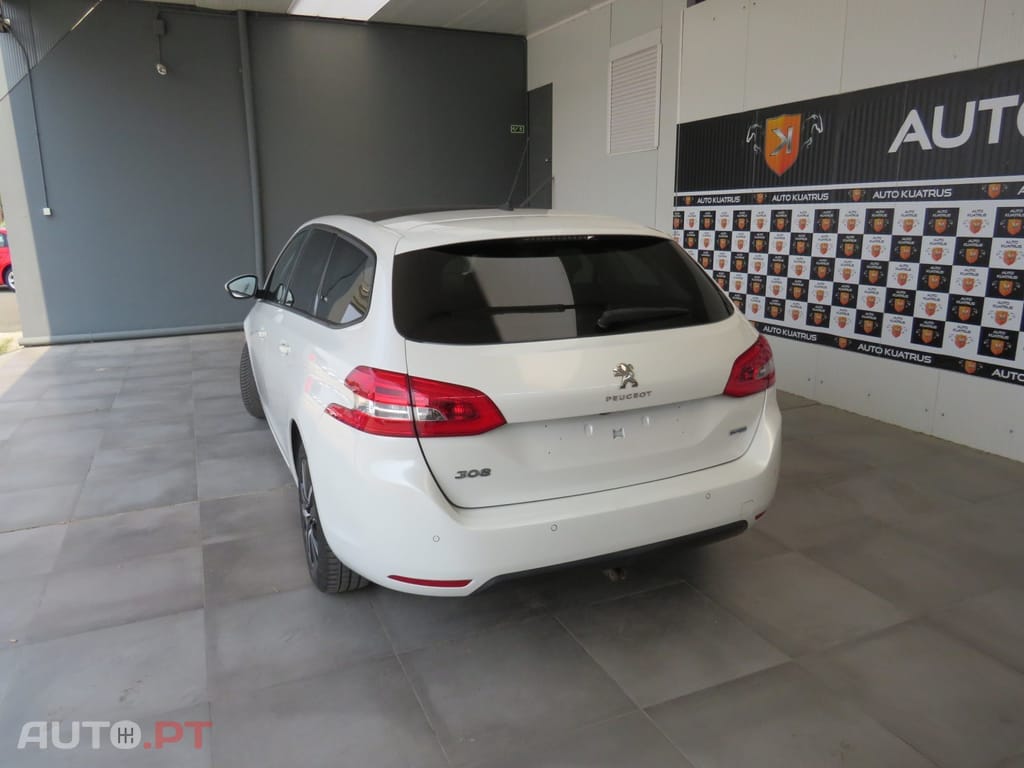 Peugeot 308 SW 1.6 HDI PANORAMICO