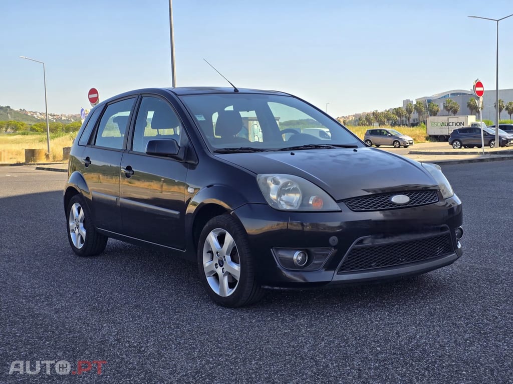 Ford Fiesta Ghia Tdci