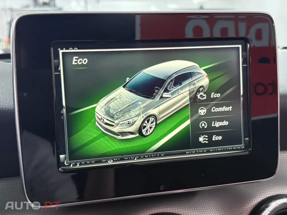 Mercedes-Benz CLA 180 d Shooting Brake Urban Aut.